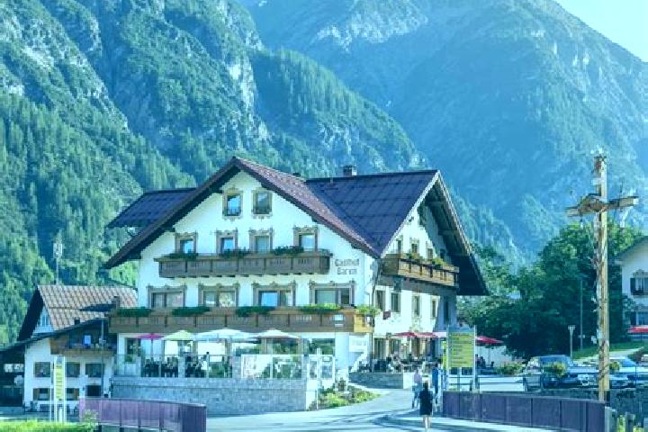 escort Holzgau