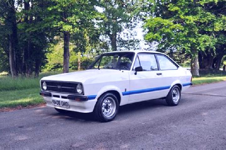 escort Hopland