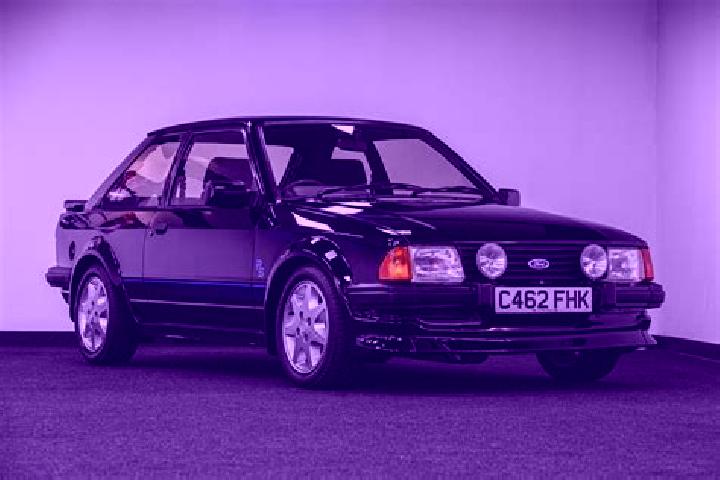 escort Hotonj