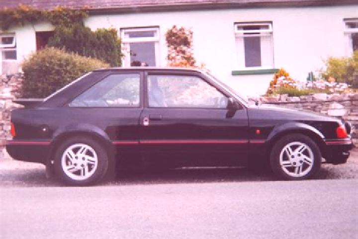 escort Howlong