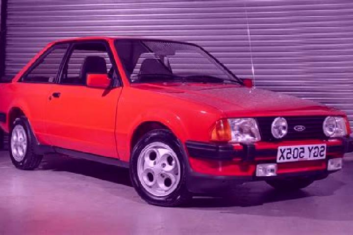 escort Huadong