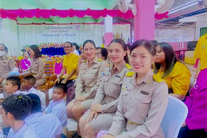 escort Huai Thap Than