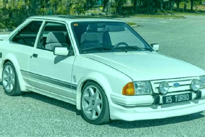 escort Huncovce