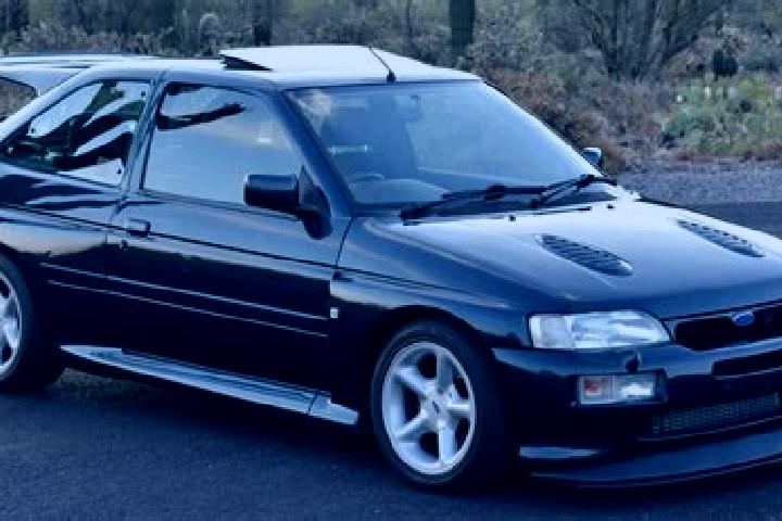 escort Hurworth