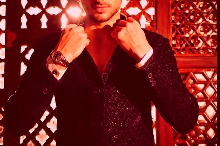 escort Ibrahim Khan