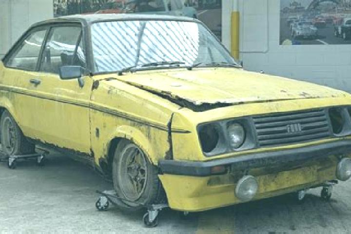 escort Iisaku