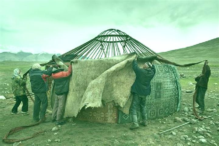 escort Ilaskhan-Yurt
