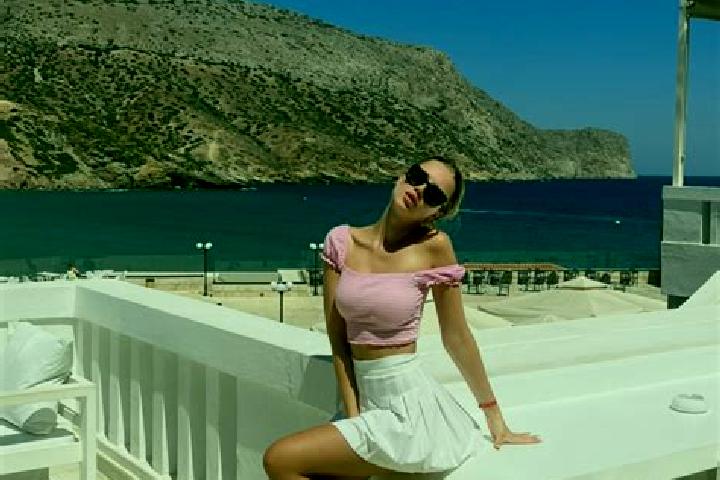 escort Imelda