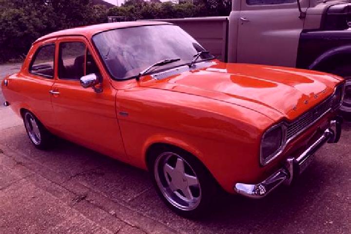 escort Izernore