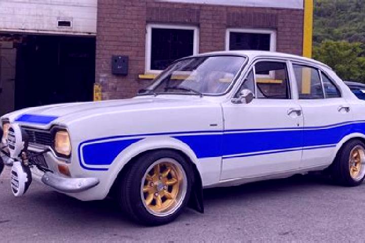 escort Izvorani
