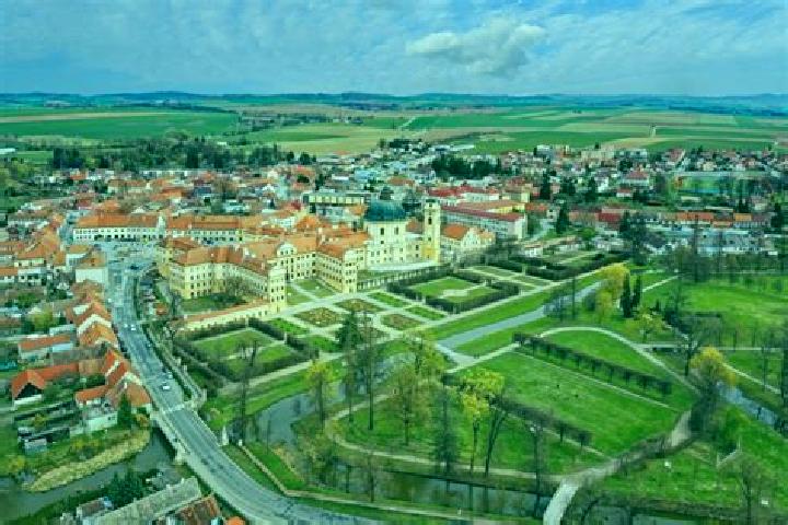 escort Jaromerice nad Rokytnou