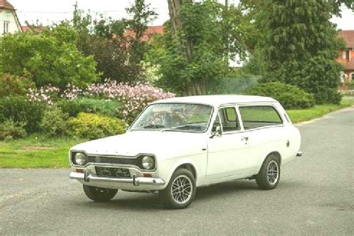 escort Jinacovice