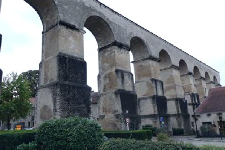 escort Jouy-aux-Arches