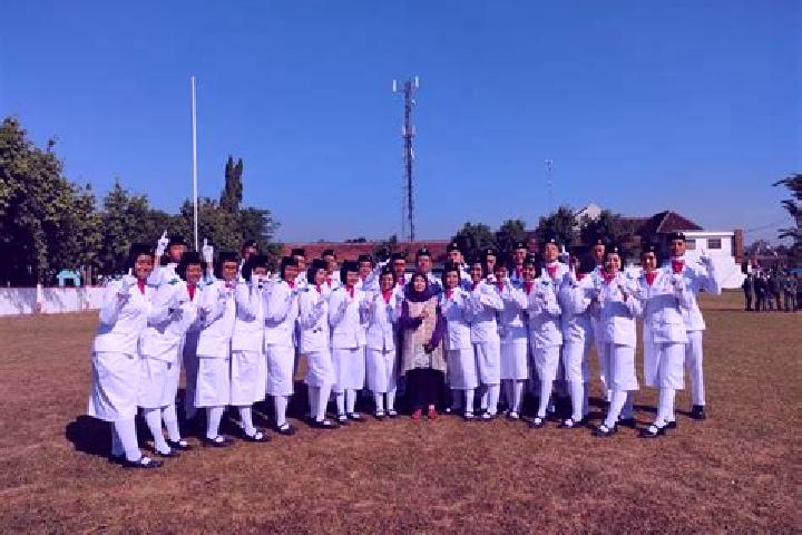 escort Kademangan