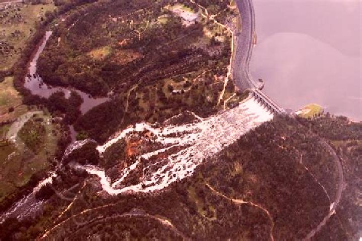 escort Kae Dam