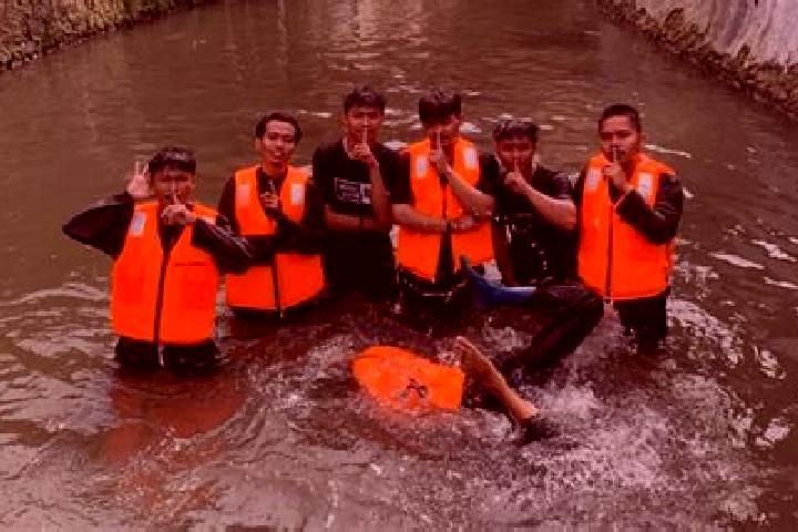 escort Kalangsari
