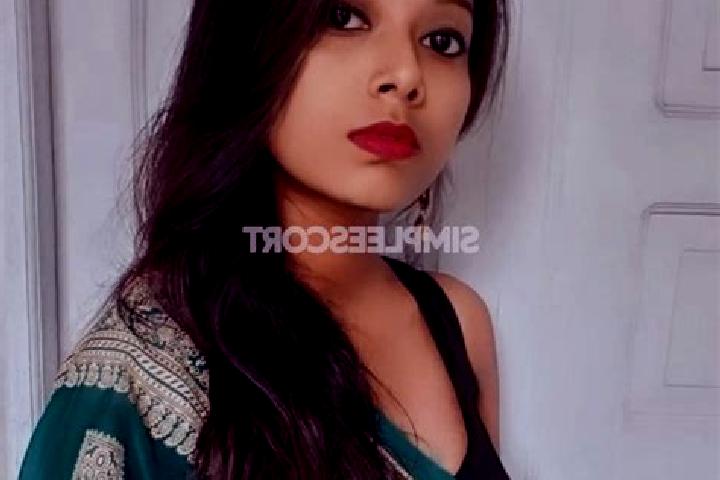escort Kalol INA