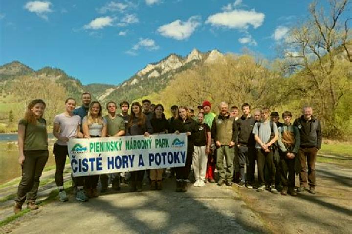 escort Kamiani Potoky