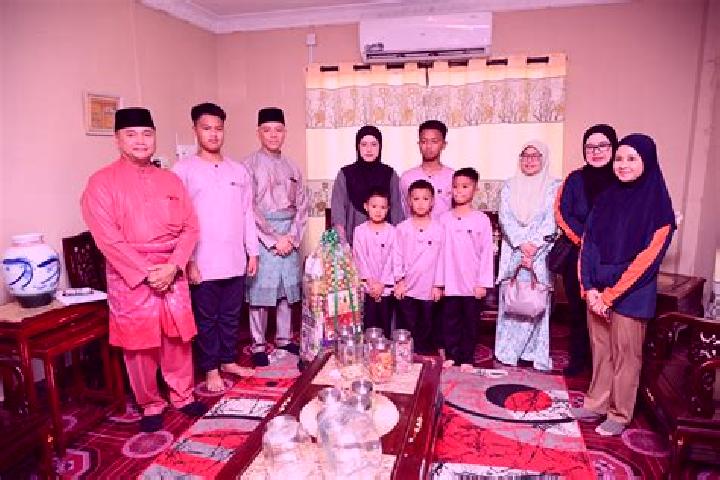 escort Kampung Sungai Teraban