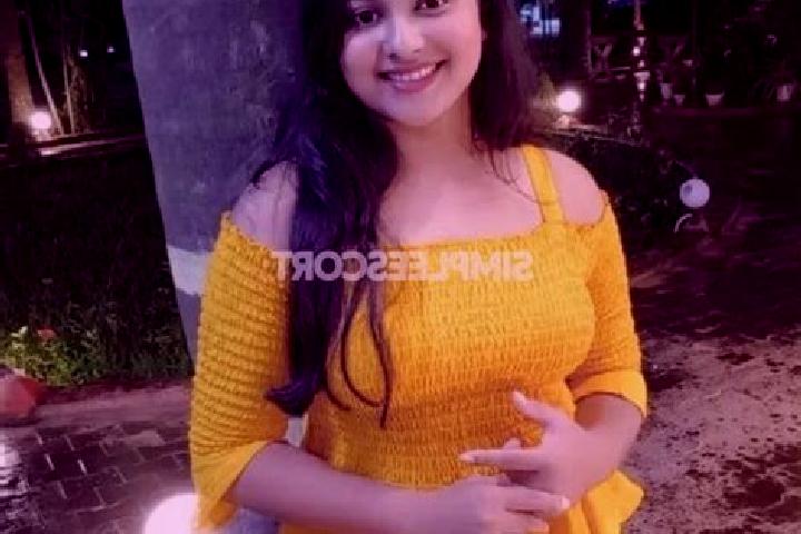 escort Karimganj