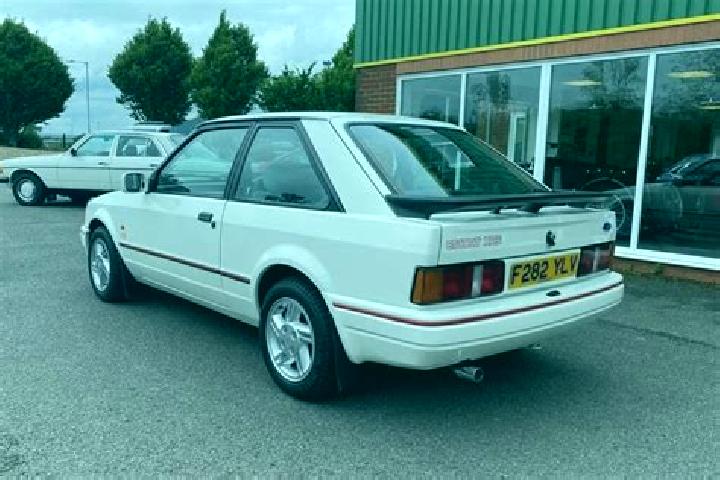 escort Katuli