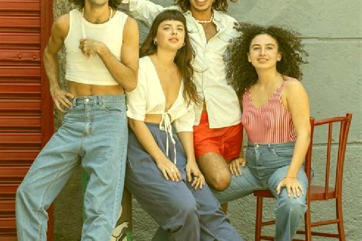 escort Kazzaz-e Bala
