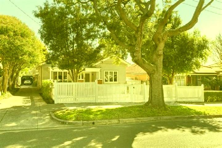 escort Kew East