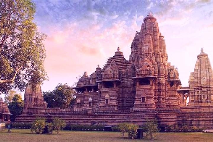 escort Khajuraho Group of Monuments