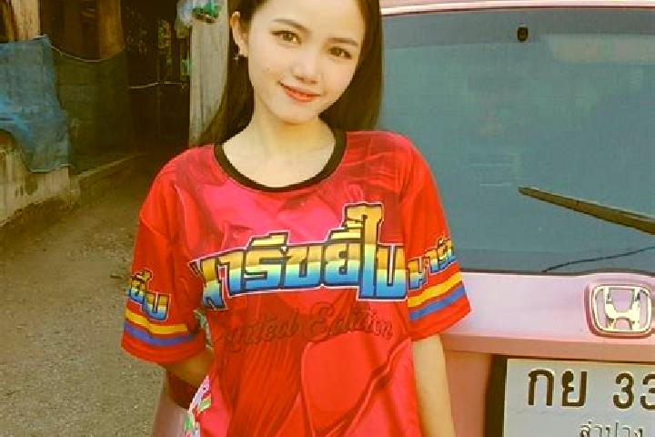 escort Kham Muang