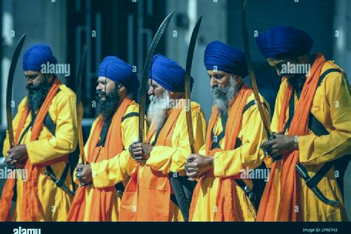 escort Khan Sahib