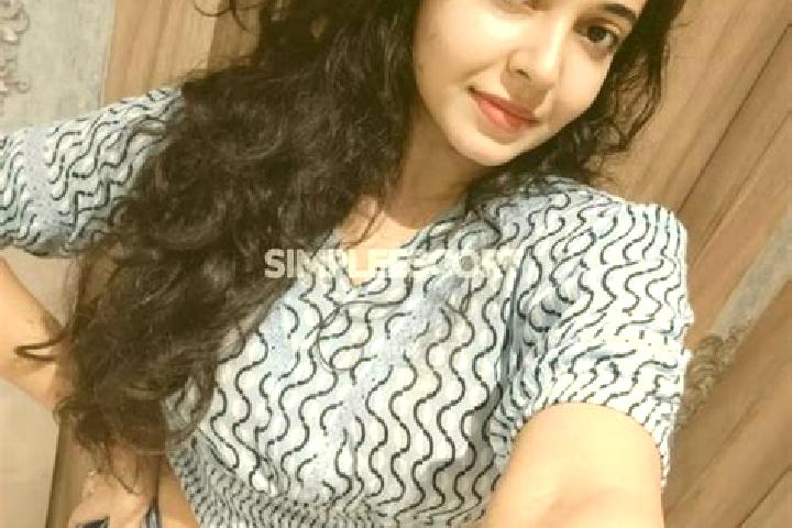 escort Khanpur Mahar