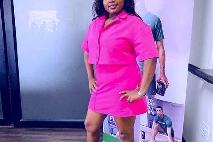 escort Khaya Mnandi