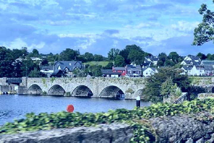 escort Killaloe