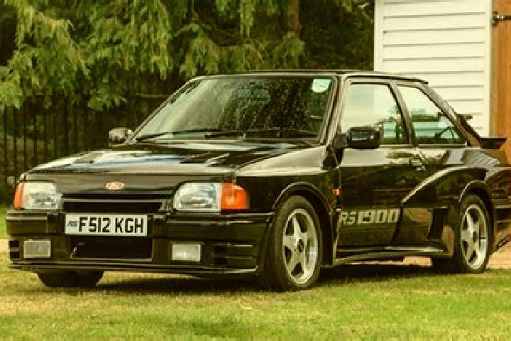 escort Kingham
