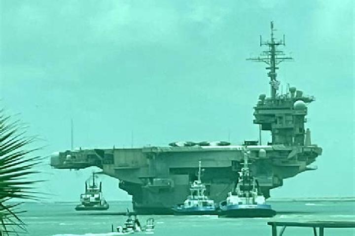 escort Kitty Hawk