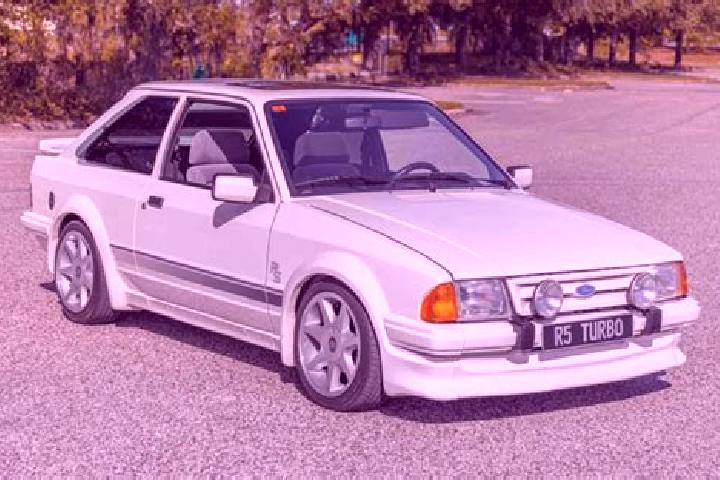 escort Klaeden