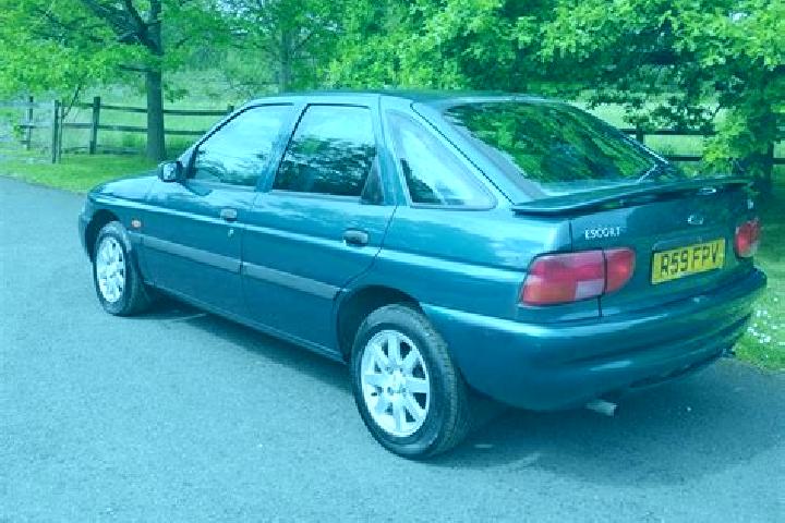 escort Kolobovo