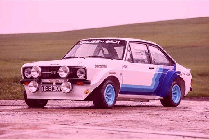 escort Komancza