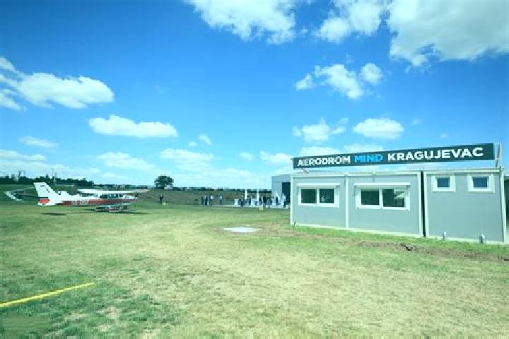 escort Komendantsky aerodrom