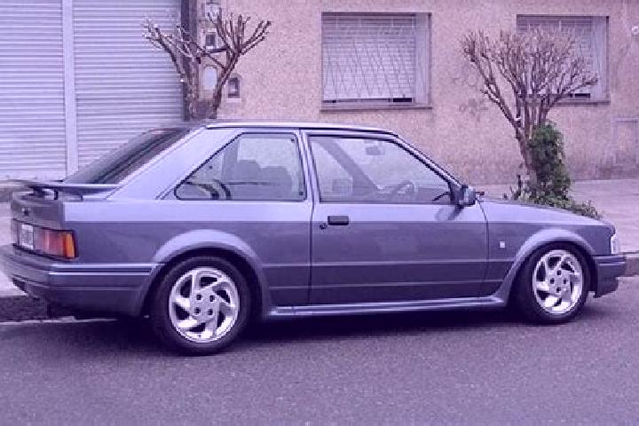 escort Korouhev