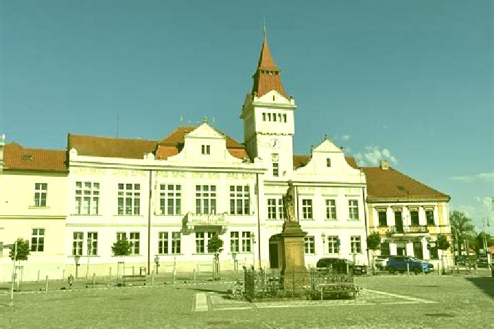 escort Kostelec nad Labem