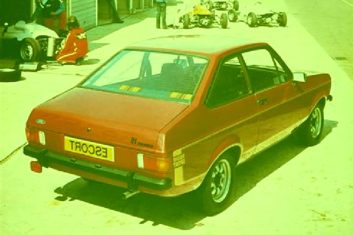 escort Koudebo Dan