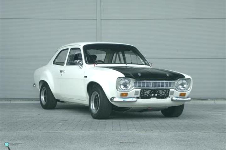 escort Kruchten