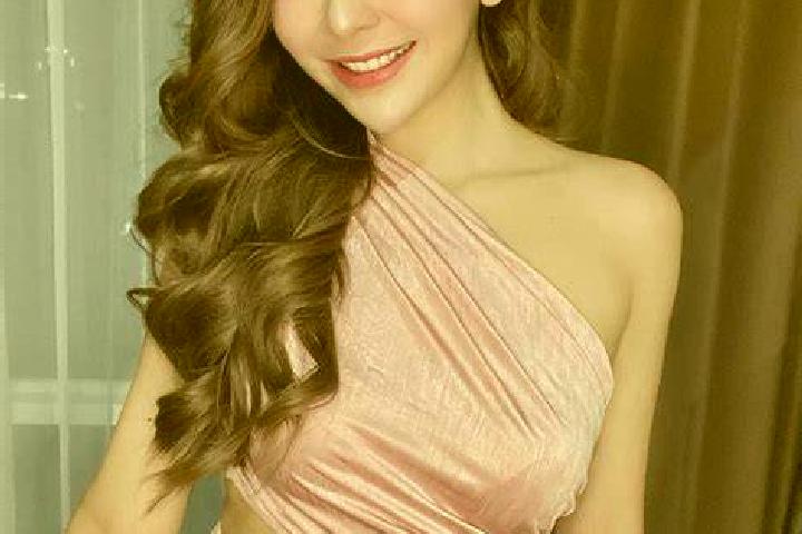 escort Kuala Cenaku