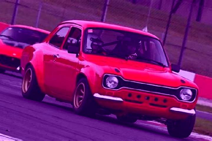 escort La Coulonche