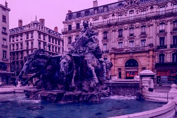 escort La Fontaine