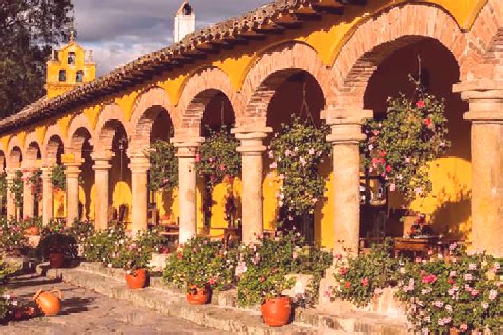 escort La Hacienda