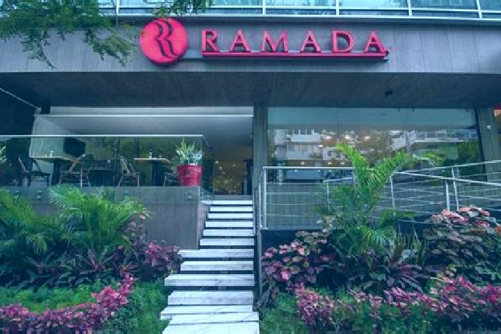 escort La Ramada