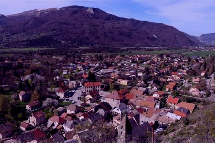 escort La Roche-des-Arnauds