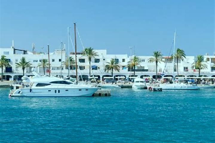 escort La Savina